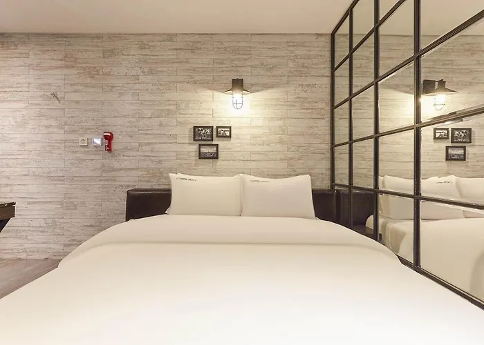 Hotel Hertz