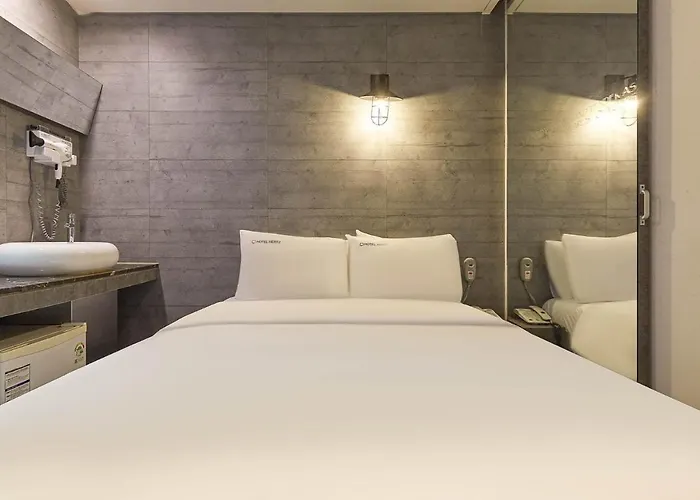 Hotel Hertz 3*