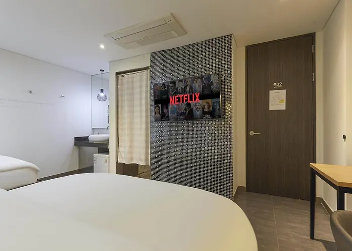 Hertz Otel Seul