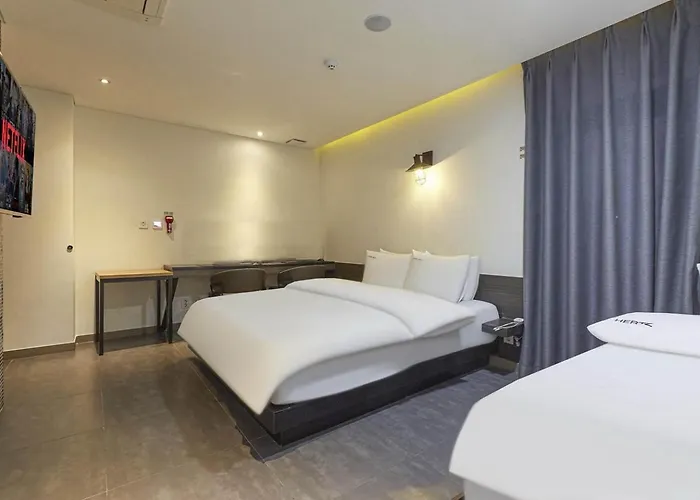 Hertz 3* Seoul
